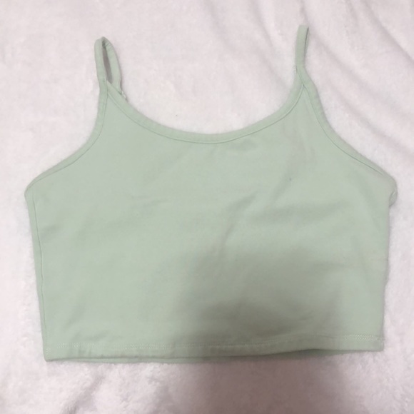 Green tank top - Picture 2 of 5